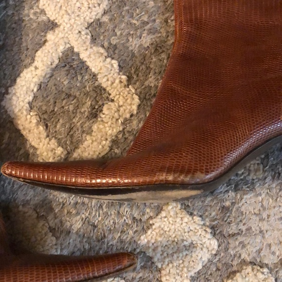 D&G Tall Brown Leather heeled boots - Picture 4 of 10